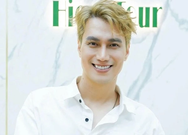 Diễn viên Việt Anh 'nổi loạn' ở tuổi 43, MC Minh Trang VTV khoe nhan sắc trong veo