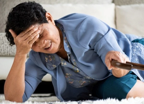 5 dấu hiệu cảnh báo đột quỵ cần đặc biệt chú ý trong mùa đông