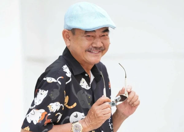 Cuộc sống của NSND Việt Anh ở tuổi U.70