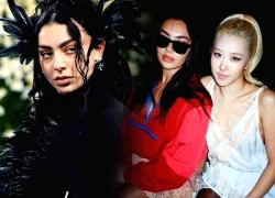 Charli XCX: Rủ vợ Justin Bieber cô lập Rosé (BLACKPINK), bị kêu gọi tẩy chay