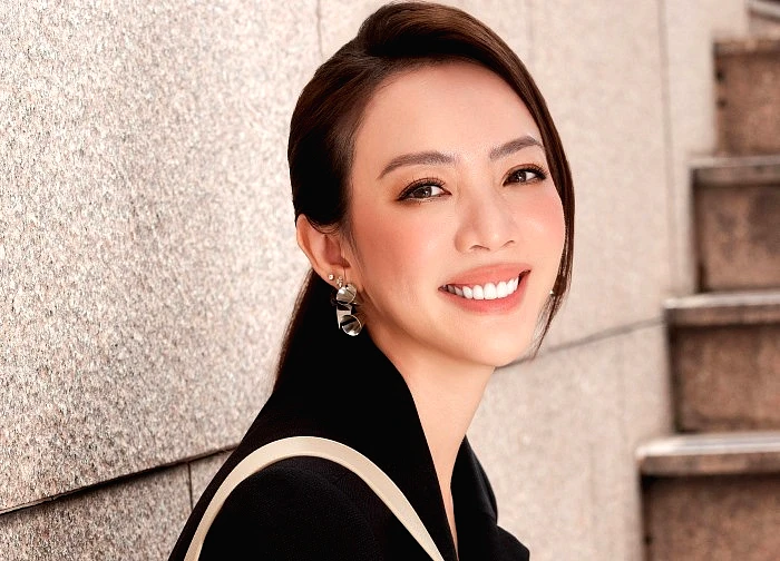 Thu Trang gợi cảm ở tuổi 41, tiết lộ chuyện ghen tuông của Tiến Luật