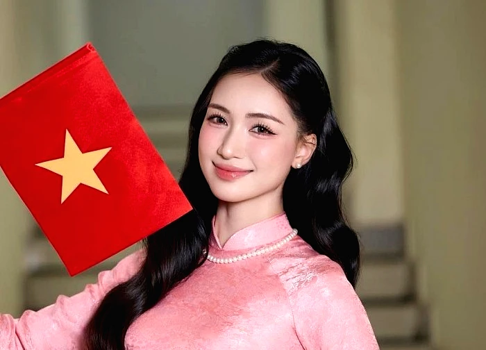 Hòa Minzy lại thế nữa rồi!