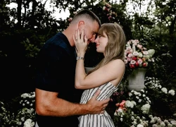 Taylor Swift nôn nóng mang thai