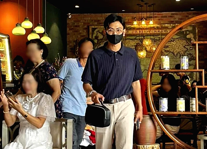 "Tổng tài" gây rối quán cafe tiếp tục bị tố phông bạt tiền từ thiện bão miền Trung