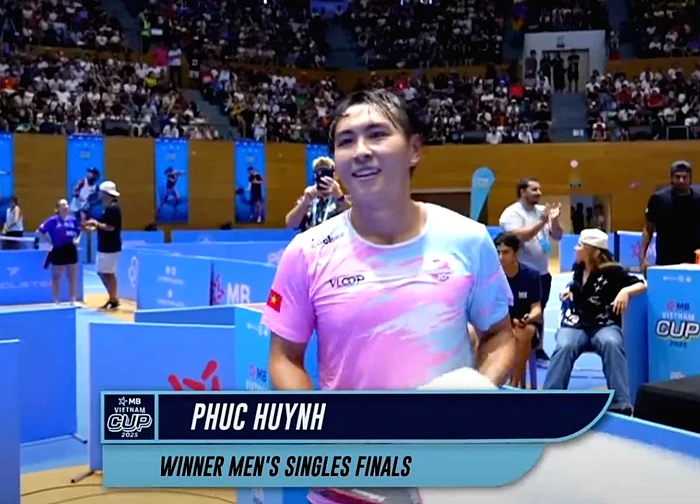 Trương Vinh Hiển thua chóng vánh, mất HCV hậu 'drama' pickleball