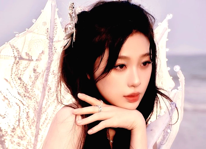 Ngu Thư Hân trả giá