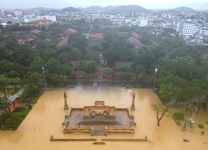 Nhiều tỉnh miền Trung sắp mưa lớn, có nơi trên 700mm