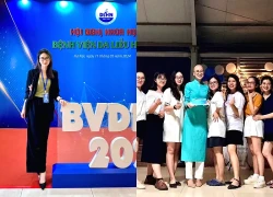 The girl who was preparing a memorial photo at age 25 has now unexpectedly become a dermatologist at age 29.