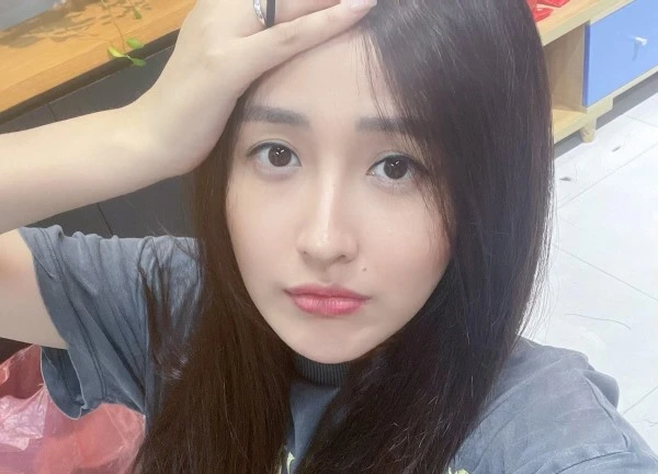 Doãn Hải My đẹp rạng rỡ, mặt mộc Mai Phương Thúy 'bất bại'