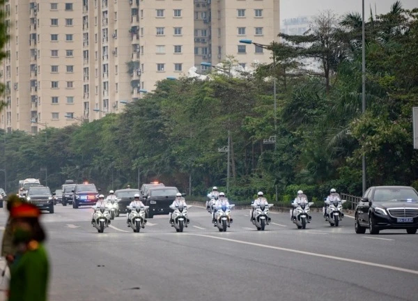 Tự ý lắp còi hú, đèn nháy ưu tiên sẽ bị phạt tới 6 triệu đồng
