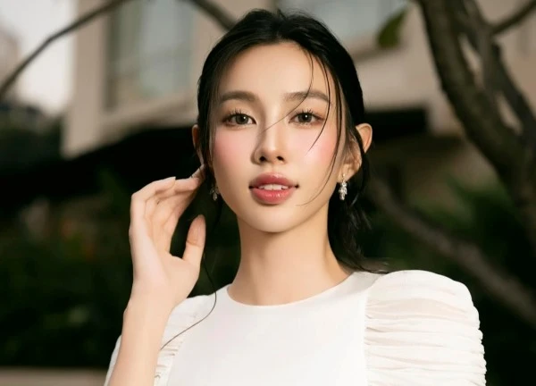Những vụ lùm xùm đáng chú ý của Hoa hậu Thùy Tiên