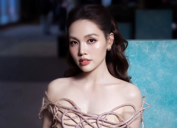 Linh Phi nói lý do chọn gác sự nghiệp làm hậu phương cho diễn viên Quang Tuấn