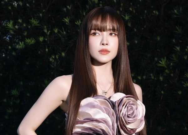 Thiều Bảo Trâm được khen đẹp hơn cả Lisa (BLACKPINK)