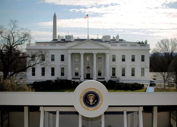 Báo Mỹ: Nhà Trắng sẽ đánh giá nhân viên về lòng trung thành với ông Trump