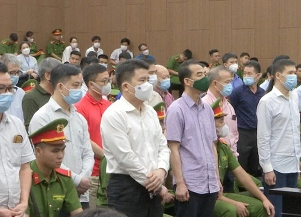 Cân nhắc việc bỏ án tử hình với tội tham ô và nhận hối lộ