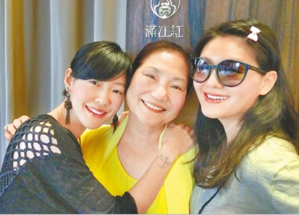 Mẹ Từ Hy Viên bị chỉ trích vì 1 phát ngôn "máu lạnh"