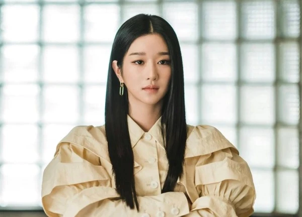 "Điên nữ" Seo Ye Ji tự đưa mình lên TV làm trò cười: Là chiêu trò thông minh hay quá trịch thượng?