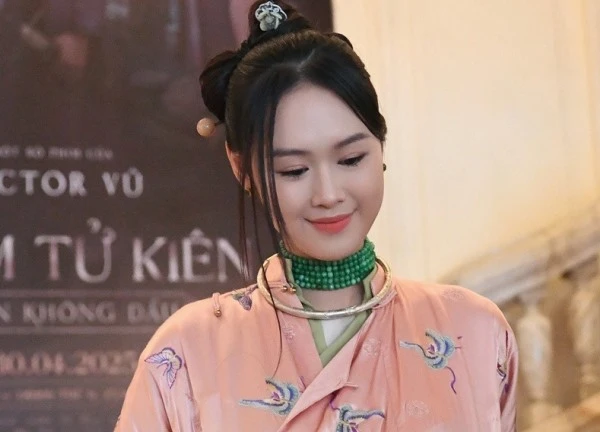 Được yêu cầu so sánh Trấn Thành và Victor Vũ, bà xã Anh Đức trả lời cực khéo mát lòng cả đôi bên