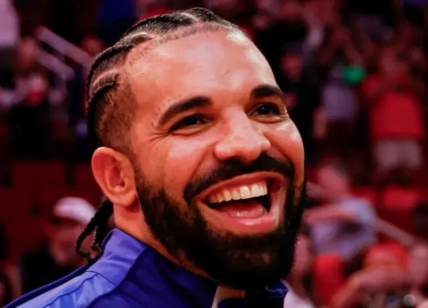 Drake tiếp tục kiện vì bị phỉ báng tại lễ trao giải Grammy và chương trình giữa giờ Super Bowl
