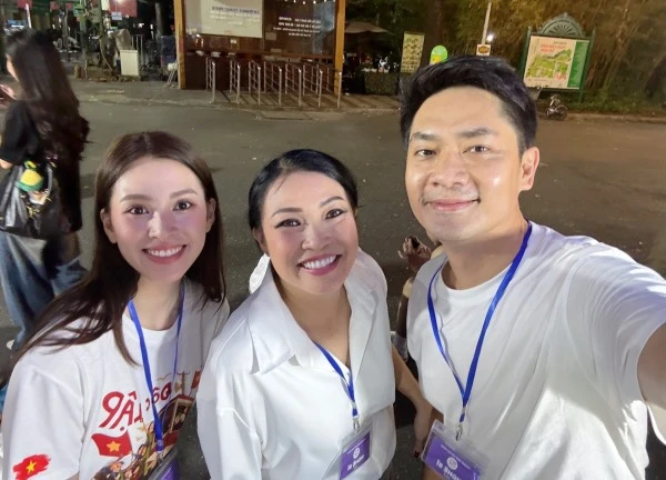 Tiểu Vy, Lan Ngọc, Minh Luân cùng nhiều sao Việt hào hứng tham gia tổng hợp luyện diễu hành Đại lễ 30/4