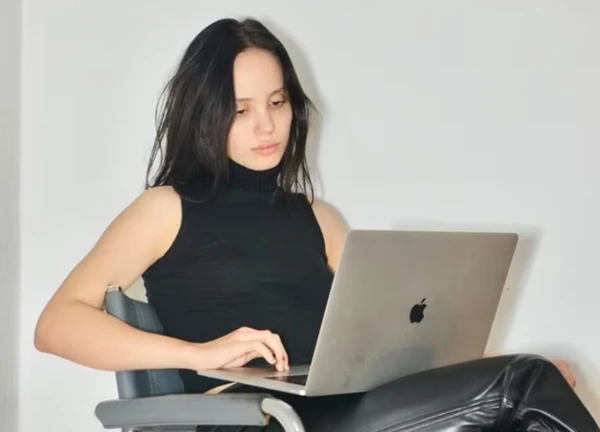 Gần 50% Gen Z 'phông bạt' CV