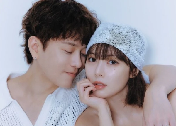 Hot: "Nữ hoàng gợi cảm" Hyuna mang thai con đầu lòng sau 7 tháng cưới?