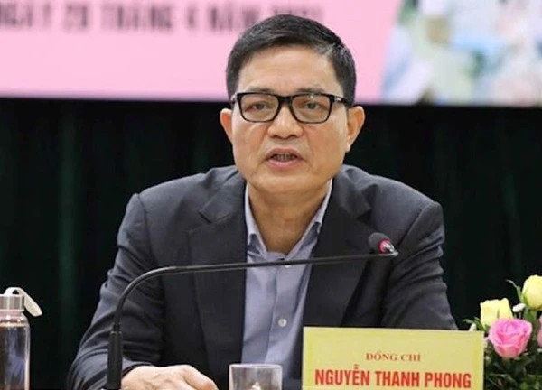 Bắt nguyên Cục trưởng Nguyễn Thanh Phong vụ 100 tấn thực phẩm chức năng giả
