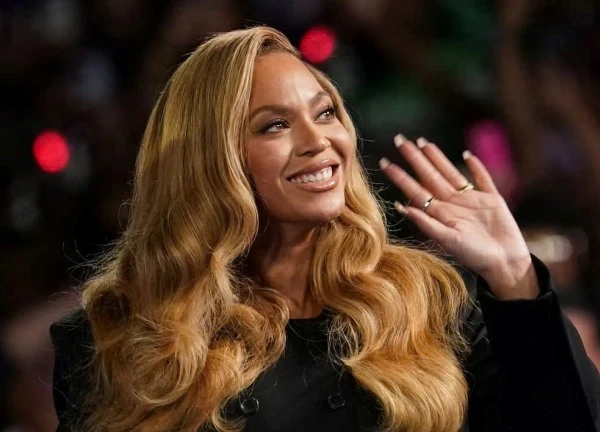 Rộ tin Beyoncé nhận tiền để ủng hộ Kamala Harris, Donald Trump lập tức vào cuộc