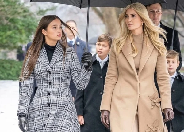 "Tiểu công chúa Nhà Trắng" dạo này: Con gái Ivanka Trump mỗi lần xuất hiện là một lần tỏa sáng
