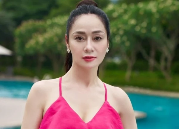 Diễn viên Quách Thu Phương U50 quyến rũ không ngờ, Nhật Kim Anh hội ngộ chồng cũ