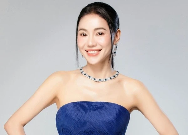 Động thái gây bàn tán của "bà trùm Hoa hậu" Phạm Kim Dung