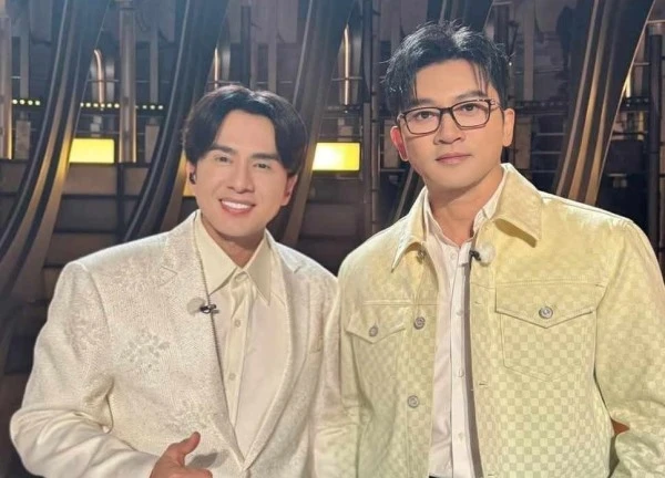 Khung hình Đan Trường - Tô Hữu Bằng hội ngộ gây bão mạng, thu hút 24.000 lượt like nhưng sự thật là gì?