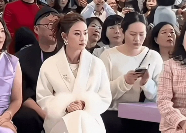 Hà Siêu Liên và nét tướng "con nhà giàu bẩm sinh" trên gương mặt: Bảo sao cả đời sống trong nhung lụa, vượng tài phát lộc từ trứng nước