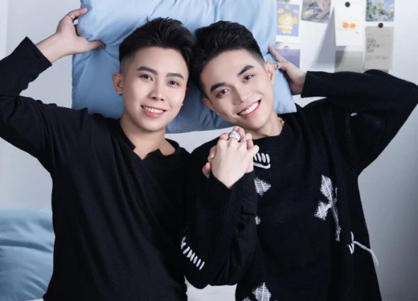 Hong Son caused a "brainache" by publicly announcing his new lover, then asking his ex to "take another step"!