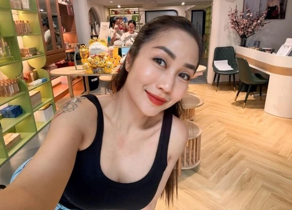 Ốc Thanh Vân bị ch.ỉ tríc.h