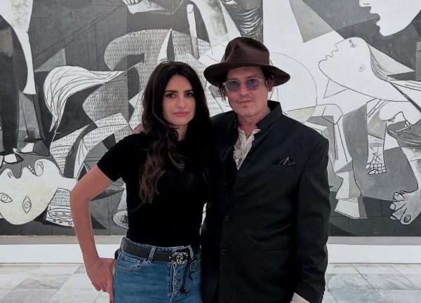 Tình bạn lâu năm của Johnny Depp và Penélope Cruz