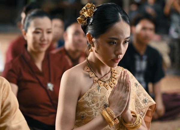 Mỹ nhân Việt bất ngờ sang Thái lấy chồng hào môn, nghe lý do mà nổi cả da gà