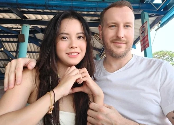 Quen 3 ngày, trai Tây chuyển 1 tỷ "đặt cọc cưới" mẹ đơn thân Việt: Chuyện tình kì diệu như... cổ tích