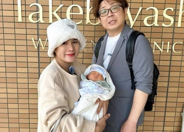 Chồng bà Nhân thái độ ra mặt với vợ, nữ Tiktoker muốn độn thổ tại chỗ!