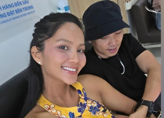 Được chồng chăm như bà hoàng, H'Hen Niê bầu vượt mặt vẫn gây bão với món quà sinh nhật đáp lễ "bá đạo"