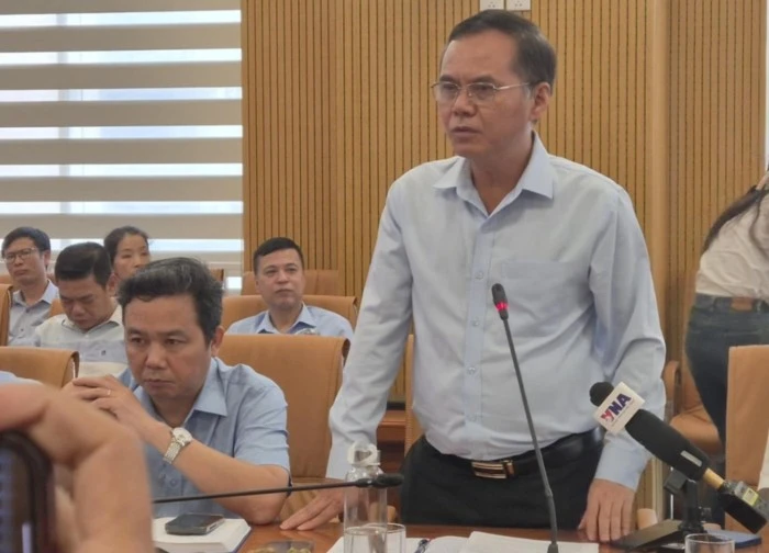 Vụ C.P. Việt Nam: Cán bộ đóng dấu sai quy trình vào heo bệnh bị kỷ luật