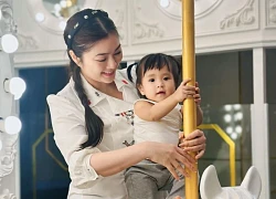 Thanh Trúc hé lộ nguyên tắc nuôi con độc lạ: Không ru con ngủ, mẹ ăn gì con ăn nấy