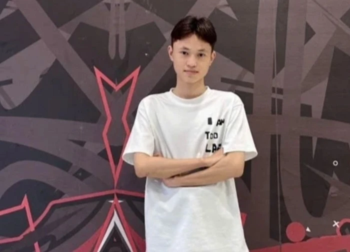 Mẹ bật khóc khi biết con là thủ khoa