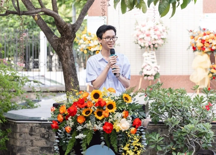 Trần Đức Tài - Thủ khoa toàn quốc đạt 3 điểm 10 khối B00 học giỏi thế nào?