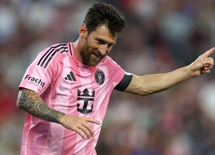 Vì sao Ronaldo muốn Messi sang Saudi Arabia?