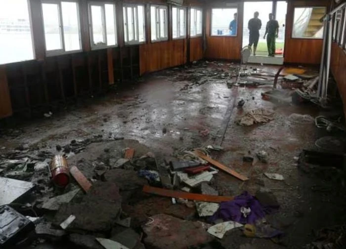 Cruise ship capsized in Ha Long: before sinking, there was this unexpected incident