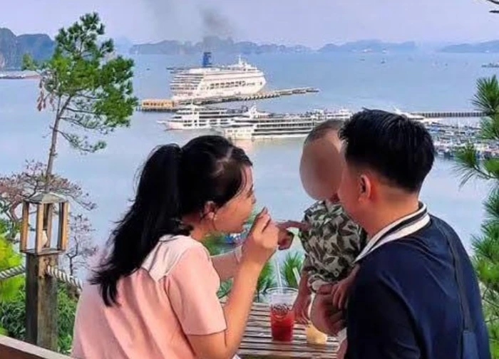 Một gia đình may mắn thoát nạn vụ lật tàu Vịnh Xanh 58 vì... để con ngủ thêm 10 phút
