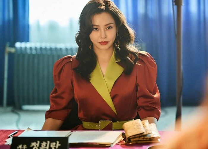 'Hoa hậu đẹp nhất Hàn Quốc' Honey Lee đóng chính trong phim 19+ của Netflix