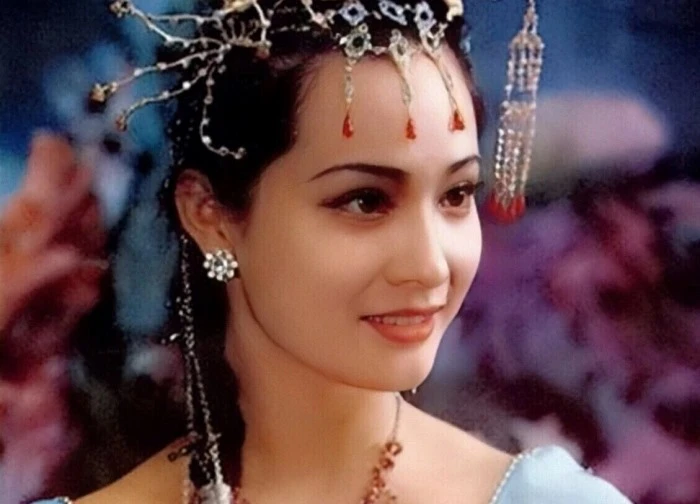 Vạn Thánh công chúa Tây Du Ký: 'Bà trùm' truyền thông, đời tư sóng gió