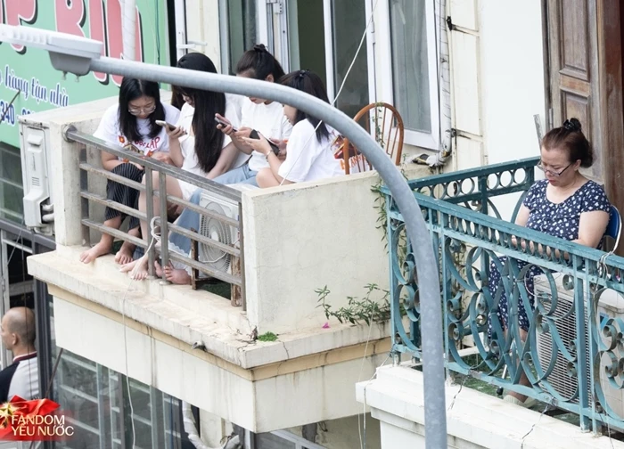 Sự bình thản của "khối ban công" từ những chiếc view 0 đồng, tầm nhìn "triệu đô"